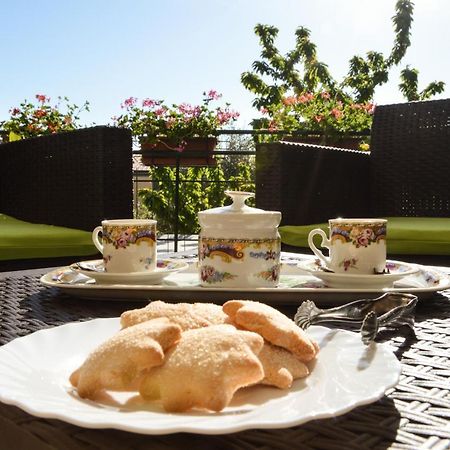 B&B La Genziana 丰尼 外观 照片
