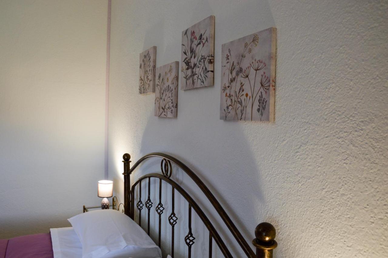 B&B La Genziana 丰尼 外观 照片